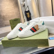 구찌 도라에몽 에이스 스니커즈 655031 0FIU0 9091