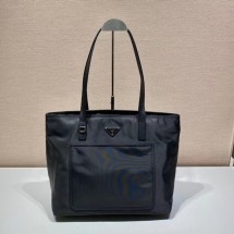 프라다 리나일론 삼각로고 토트백 블랙 1BG052