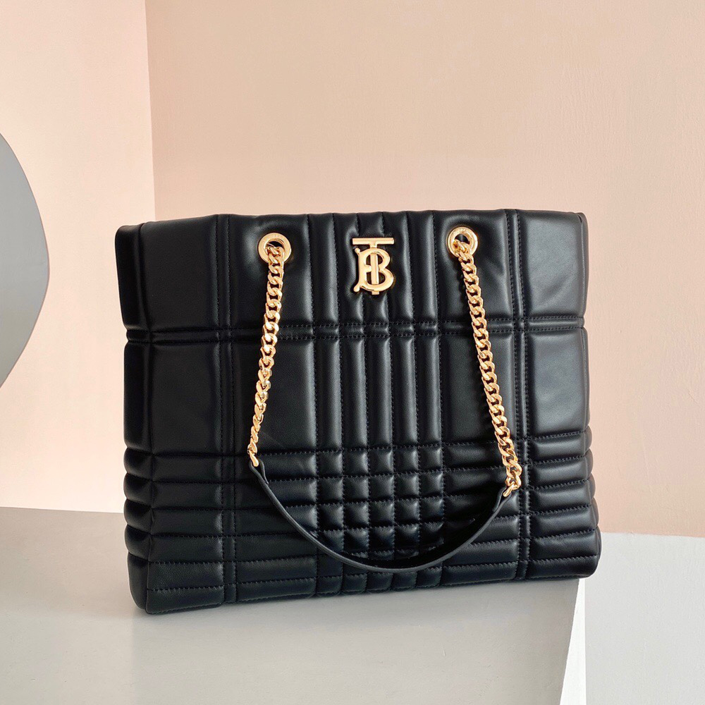 버버리 쇼퍼백 Burberry Medium Quilted Lambskin Lola Shopper Bag 80490591