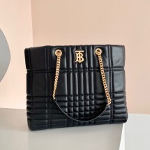 버버리 쇼퍼백 Burberry Medium Quilted Lambskin Lola Shopper Bag 80490591