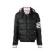 톰브라운 22FW 415 사선 완장 패딩 자켓 MJD061X 05411