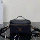 프라다 베니티 백 미니토트백 1BH202