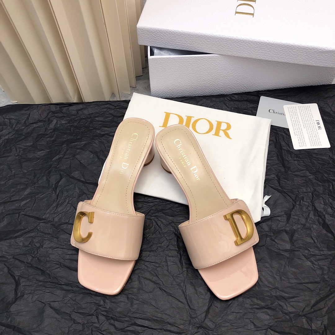 디올 CEST DIOR 힐 슬라이드 KCQ889VNI