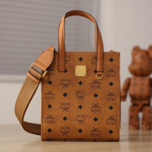 MCM 비세토스 클래식 토트 MMTAAKC02CO