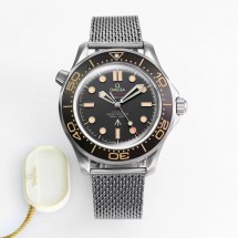 오메가 씨마스터 다이버 007 에디션 오토매틱 42mm 티타늄 시계 210.90.42.20.01.001