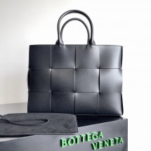 보테가베네타 미디엄 아르코 토트백 4칼라 729244