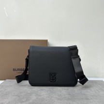 버버리 레더 스몰 알프레트 메신저 백 (Black) 80697611