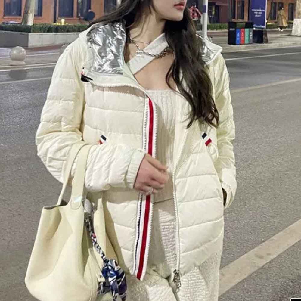몽클레어 점퍼 패딩 남여공용 화이트 G10911B5970068950032