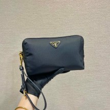 프라다 리나일론 파우치 블랙 1NS693 R067 F0002