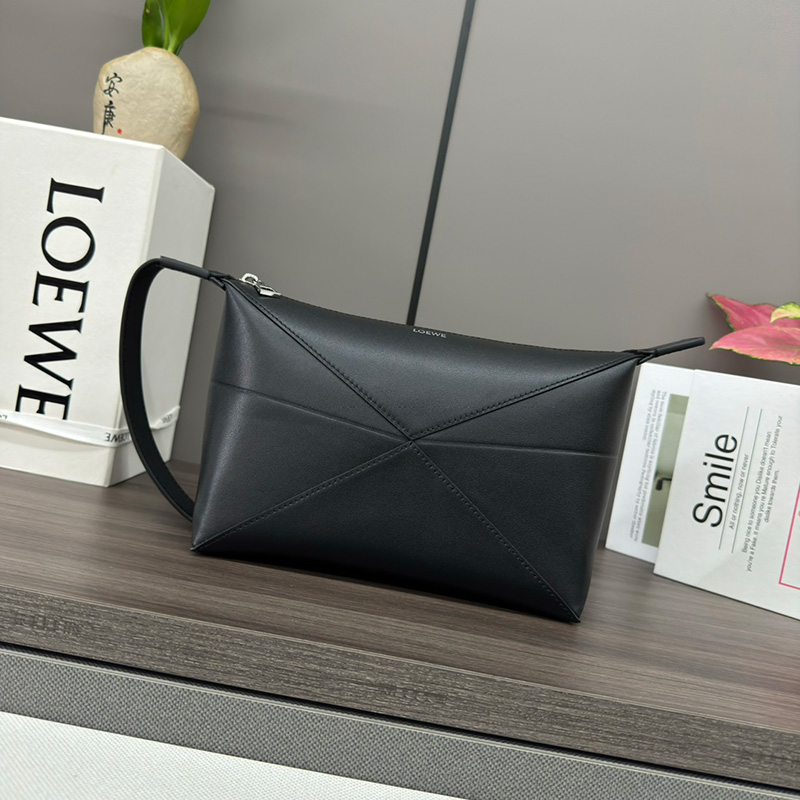 로에베 퍼즐 폴드 레더 워시 백 C510WBPX01 (2칼라)