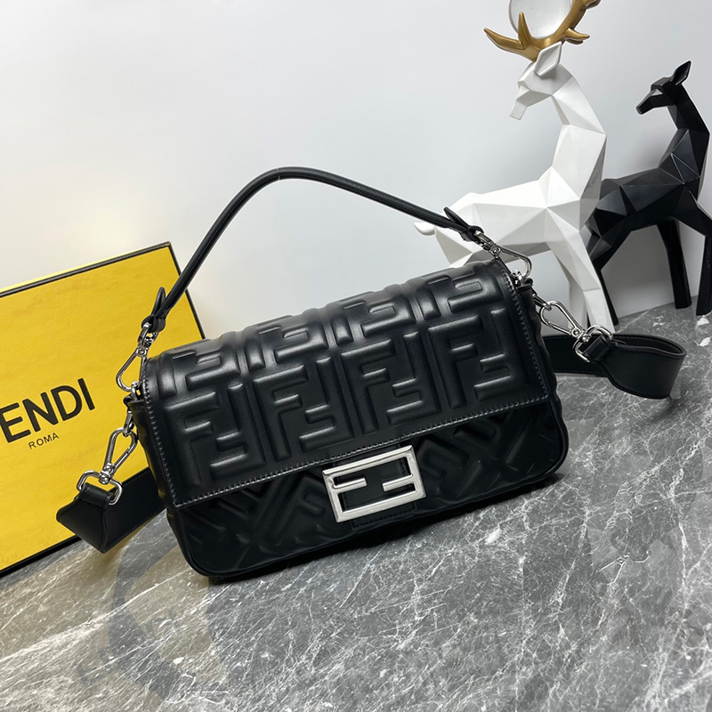 펜디 페드로 체인 백 2칼라 8M0365 AAJD F0KUR