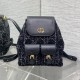 디올 25SS 카로 미디엄 백팩 블랙 M6301UDFG